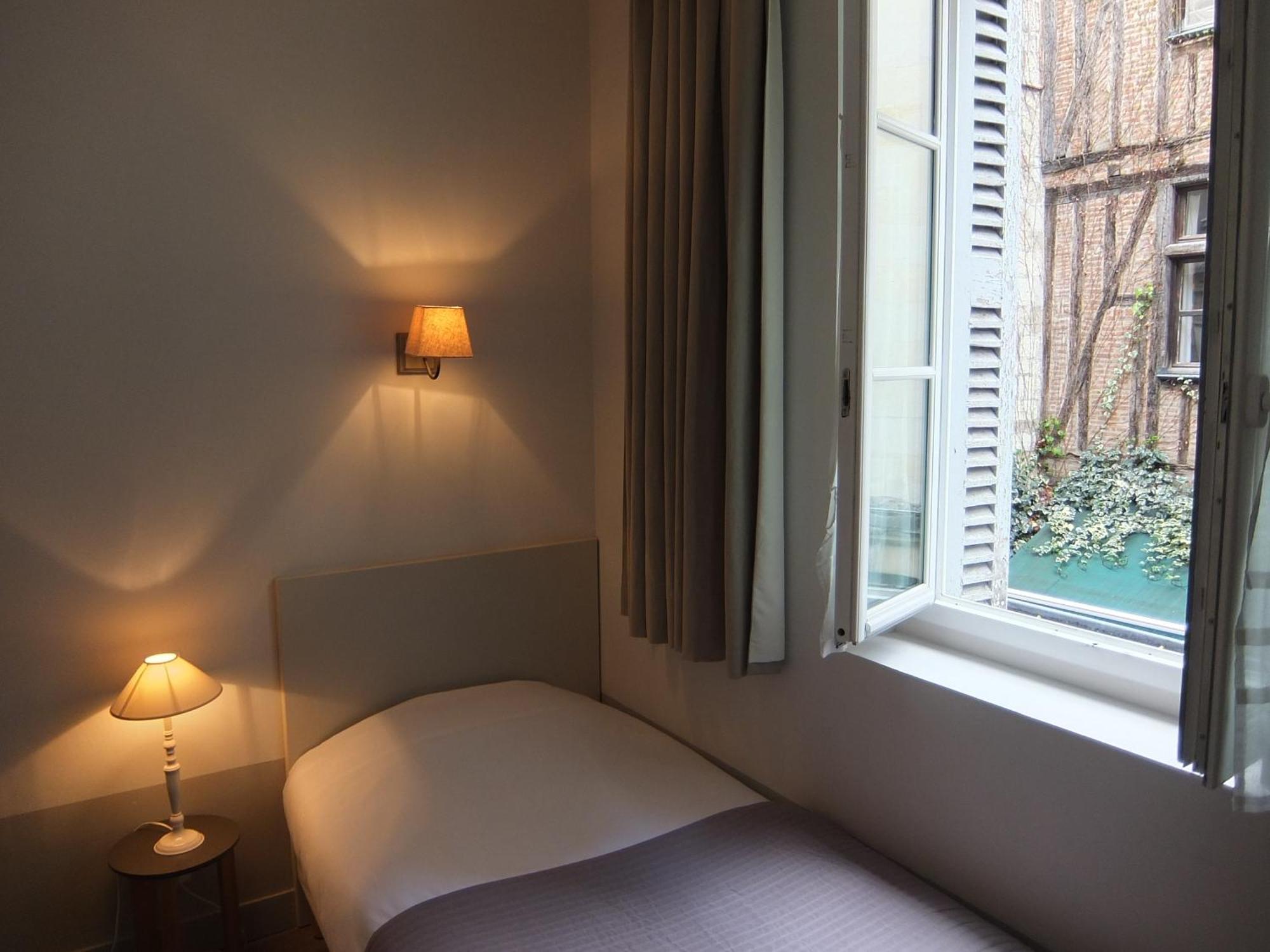 L'adresse Hotel Tours